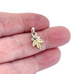 Vintage Sterling Silver 925 Yellow Cubic Zirconia Floral Pendant